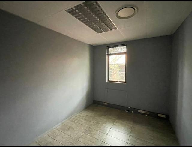 BUSINESS PROPERTY TO RENT IN LYTTELTON